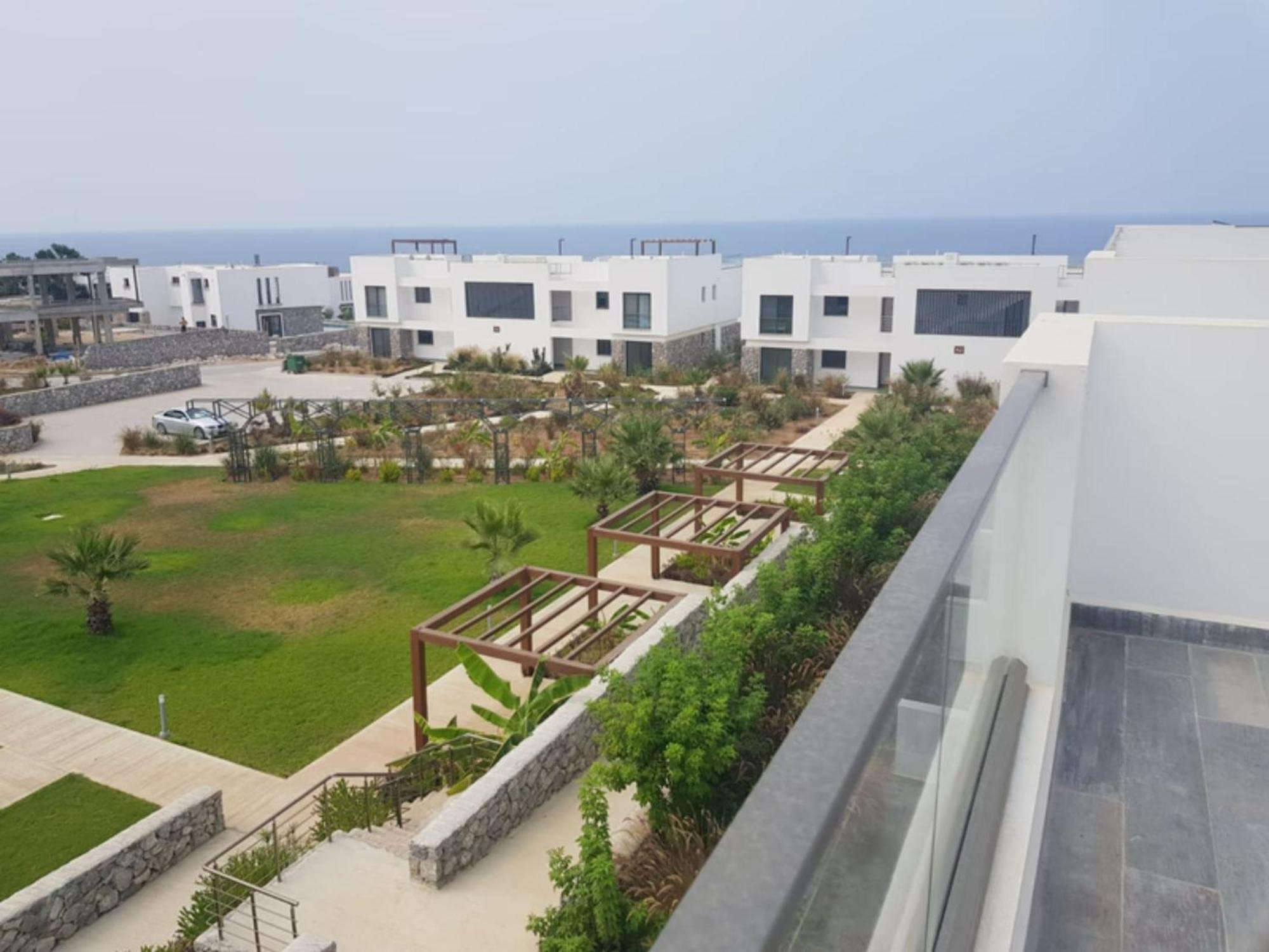 Beachfront Penthouse Studio Apartment, Eco Wellness Resort, Heated Pool Кирения Екстериор снимка
