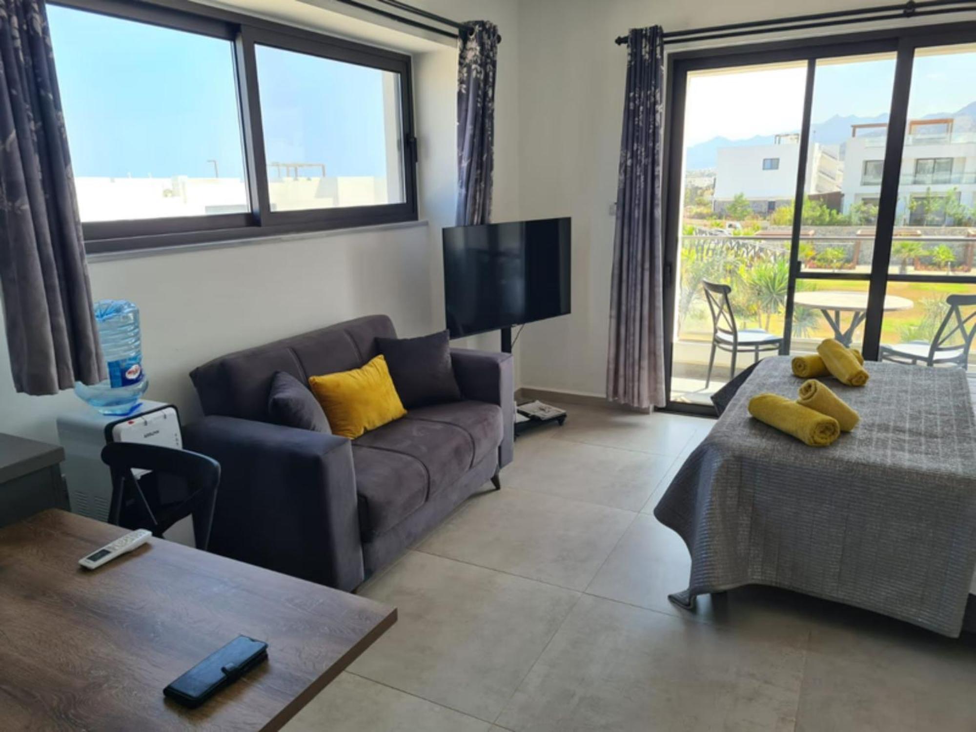 Beachfront Penthouse Studio Apartment, Eco Wellness Resort, Heated Pool Кирения Екстериор снимка